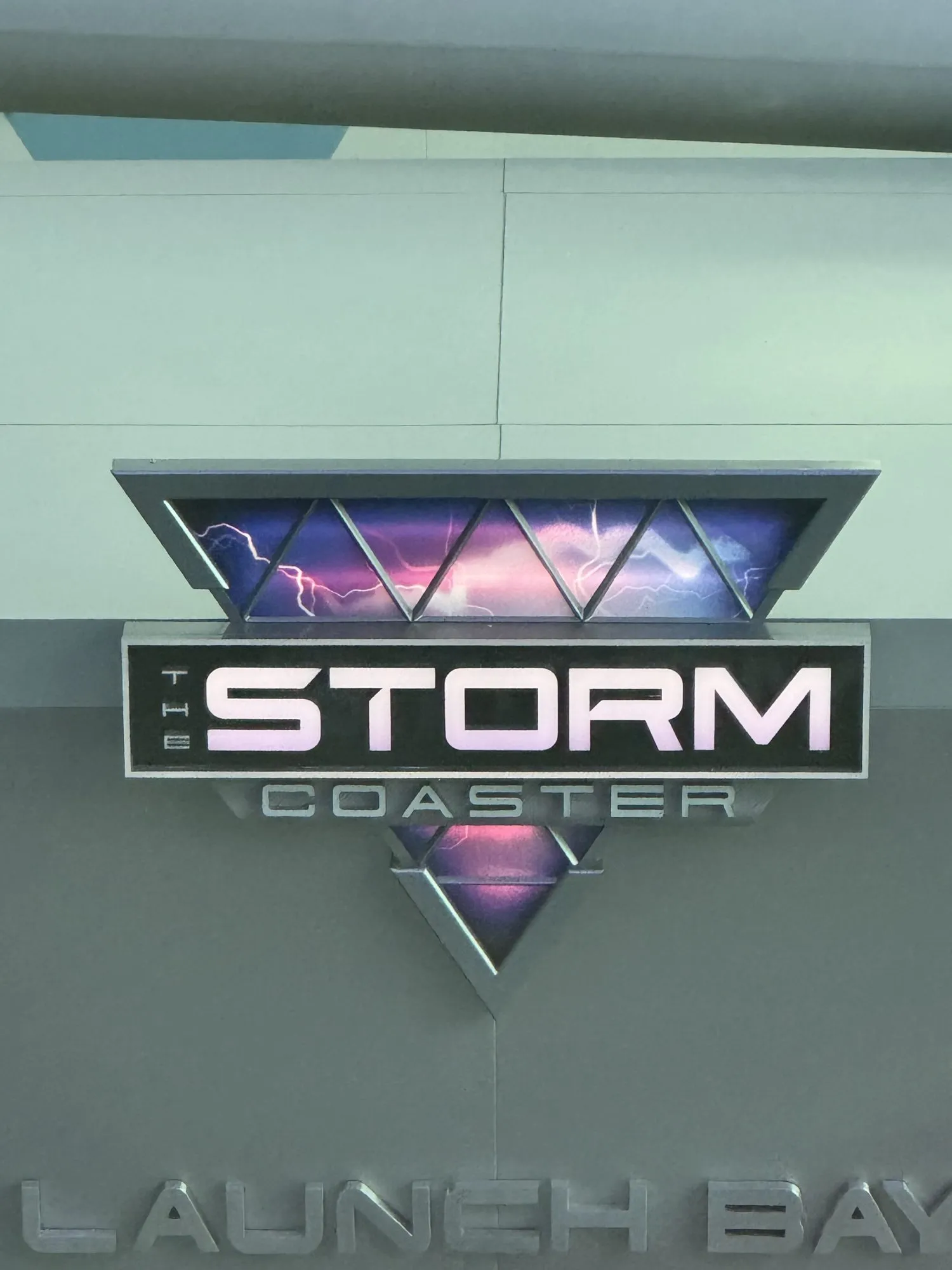 Das „THE STORM COASTER – LAUNCH BAY"-Logo